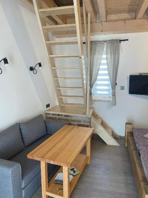 Penzion U Orloje Žatec Exterior foto